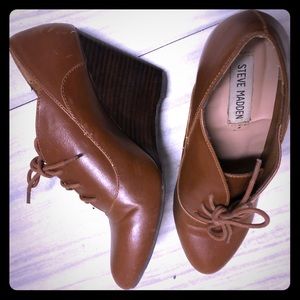 Cute Lace Up Steve Madden Heel